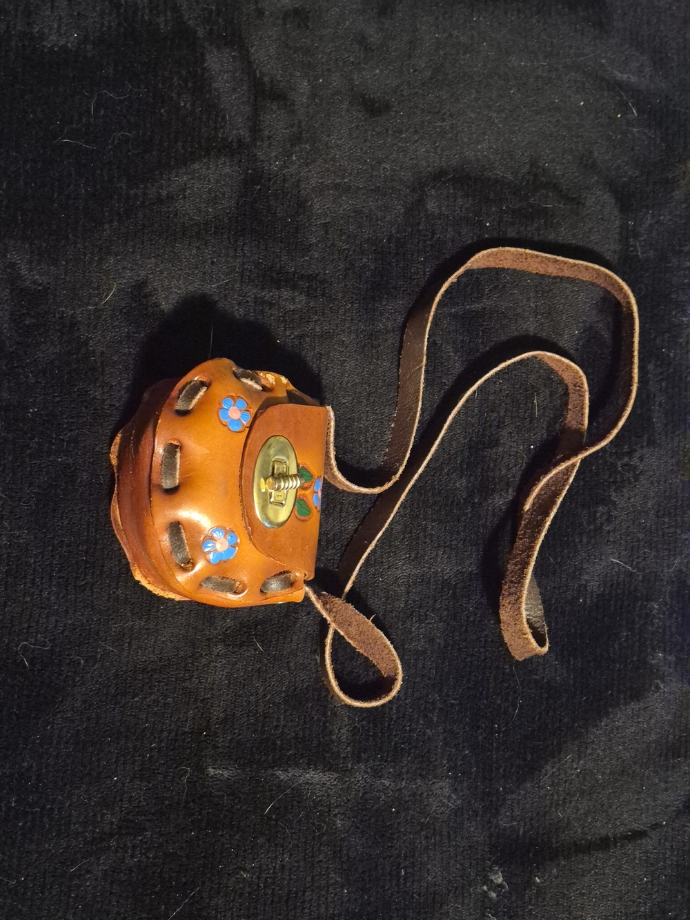 Vintage Mexican Hand-Tooled Leather Mini Crossbody Talisman Pouch